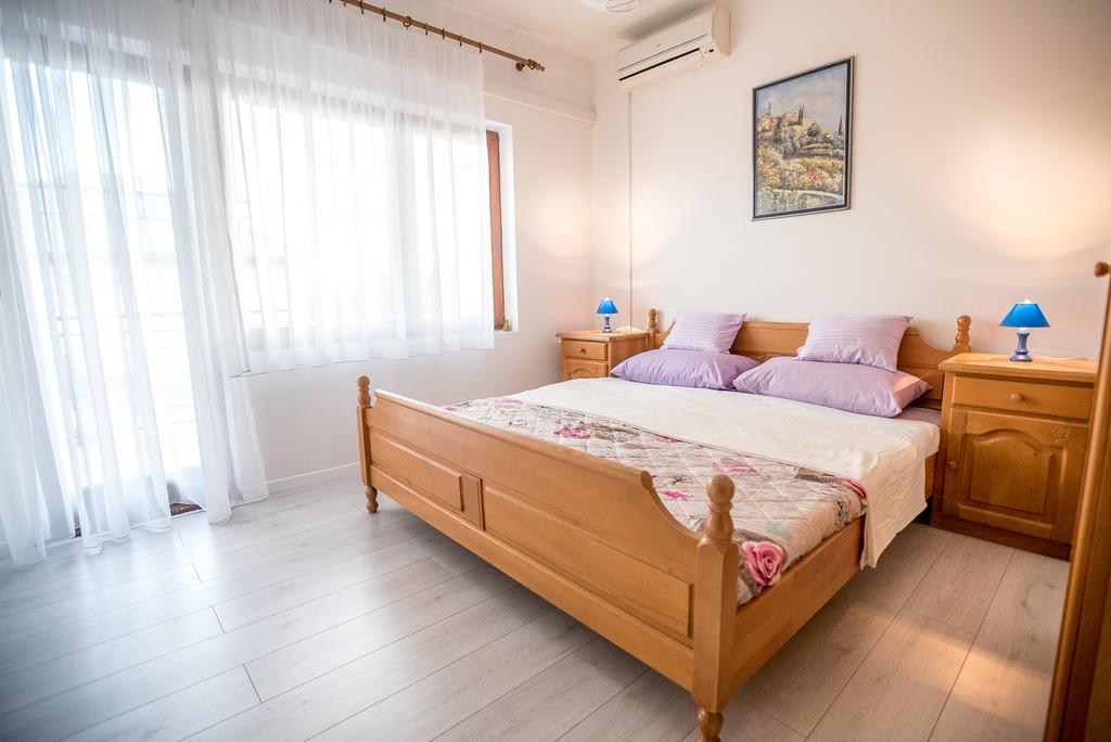 סטאריגרד-פקלניצה Apartments And Rooms Mare-Monti מראה חיצוני תמונה